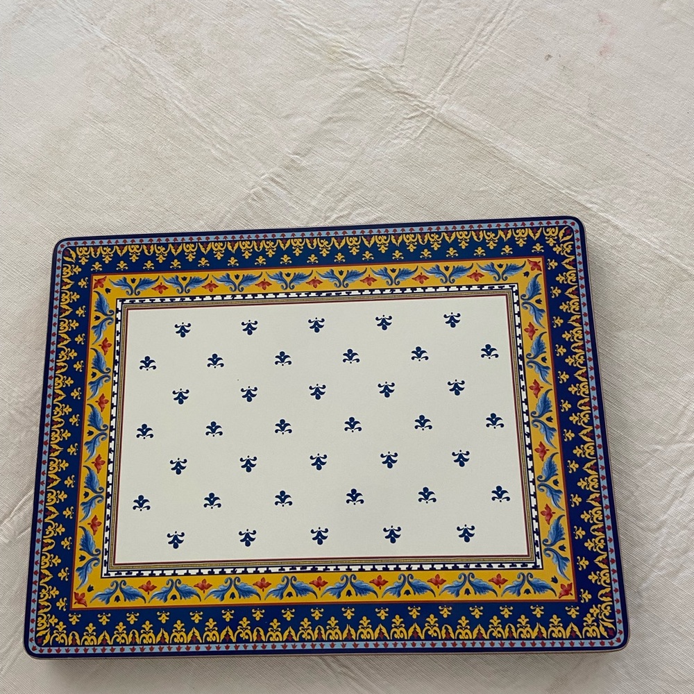 Williams Sonoma Sicily Blue, Yellow and White Decorative Placemats (Set)